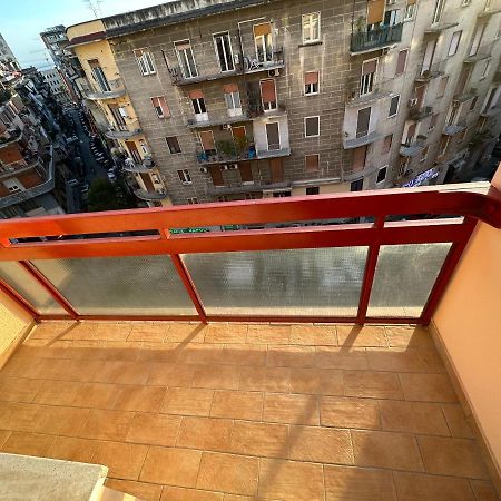 B&B Off Rooms And Relax Napoli Esterno foto