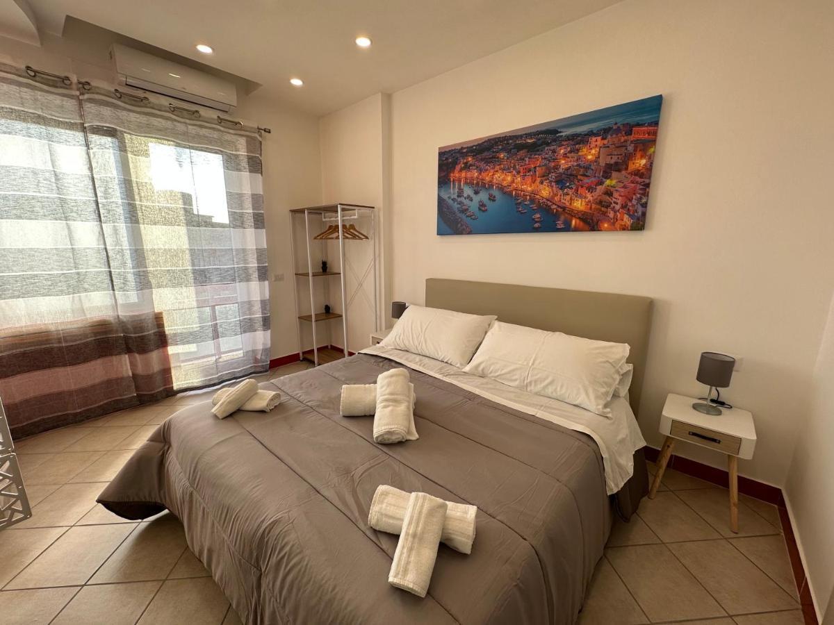 B&B Off Rooms And Relax Napoli Esterno foto