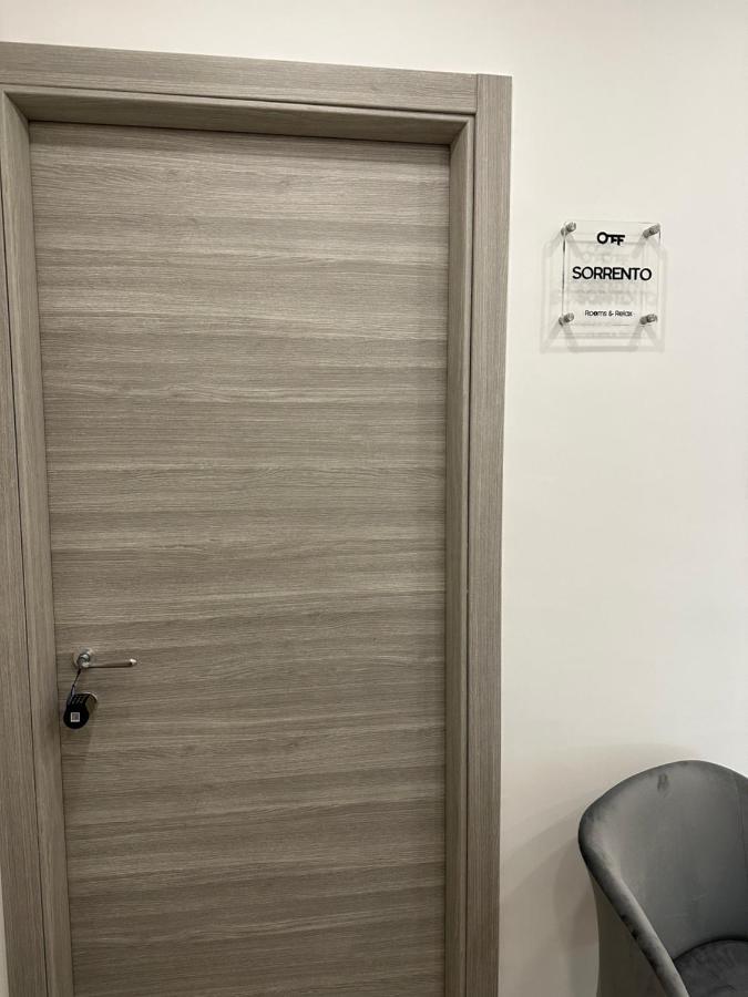B&B Off Rooms And Relax Napoli Esterno foto