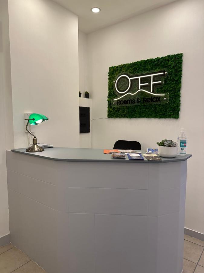 B&B Off Rooms And Relax Napoli Esterno foto